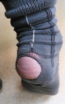靴下の穴.JPG